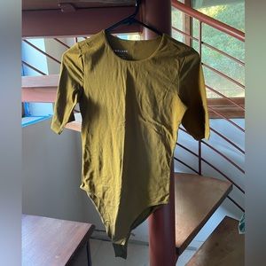 Everlane bodysuit top, never worn just tried on